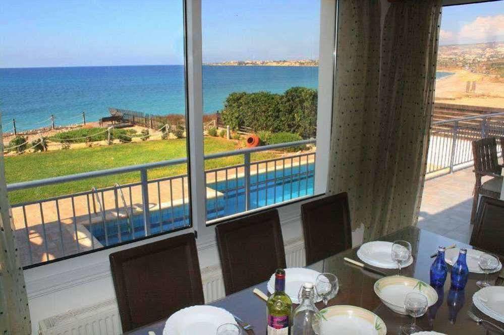 Blue Coral Beach Villas Paphos Exteriör bild