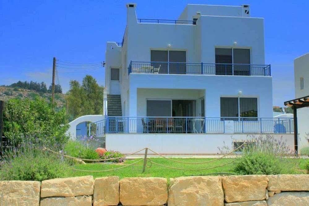 Blue Coral Beach Villas Paphos Exteriör bild