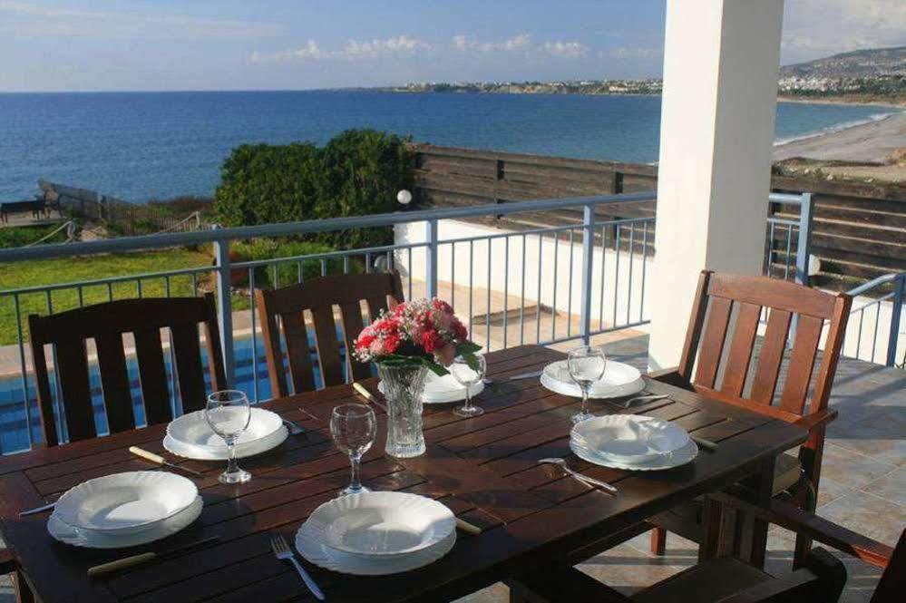 Blue Coral Beach Villas Paphos Exteriör bild
